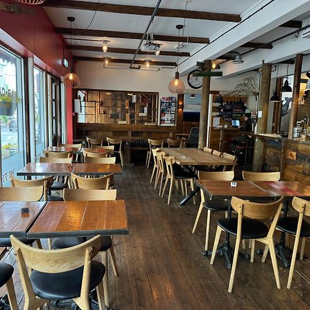 Akureyri Backpackers Hostel Ngoại thất bức ảnh