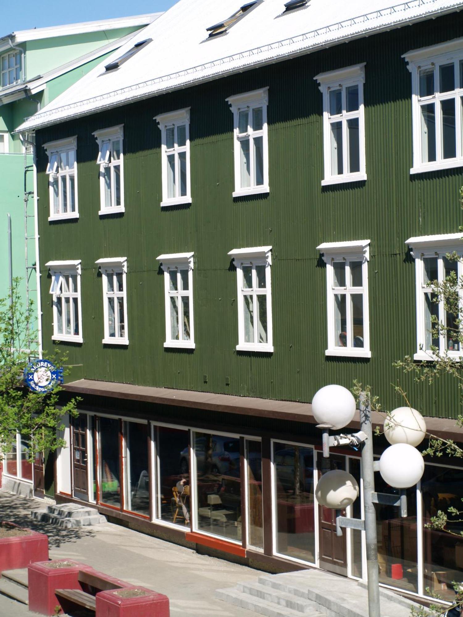 Akureyri Backpackers Hostel Ngoại thất bức ảnh