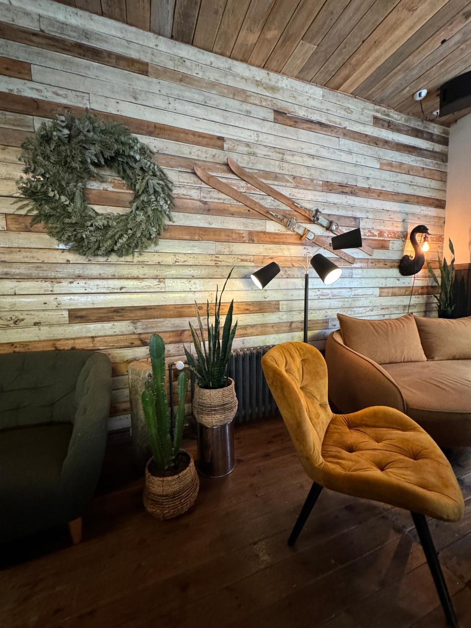 Akureyri Backpackers Hostel Ngoại thất bức ảnh