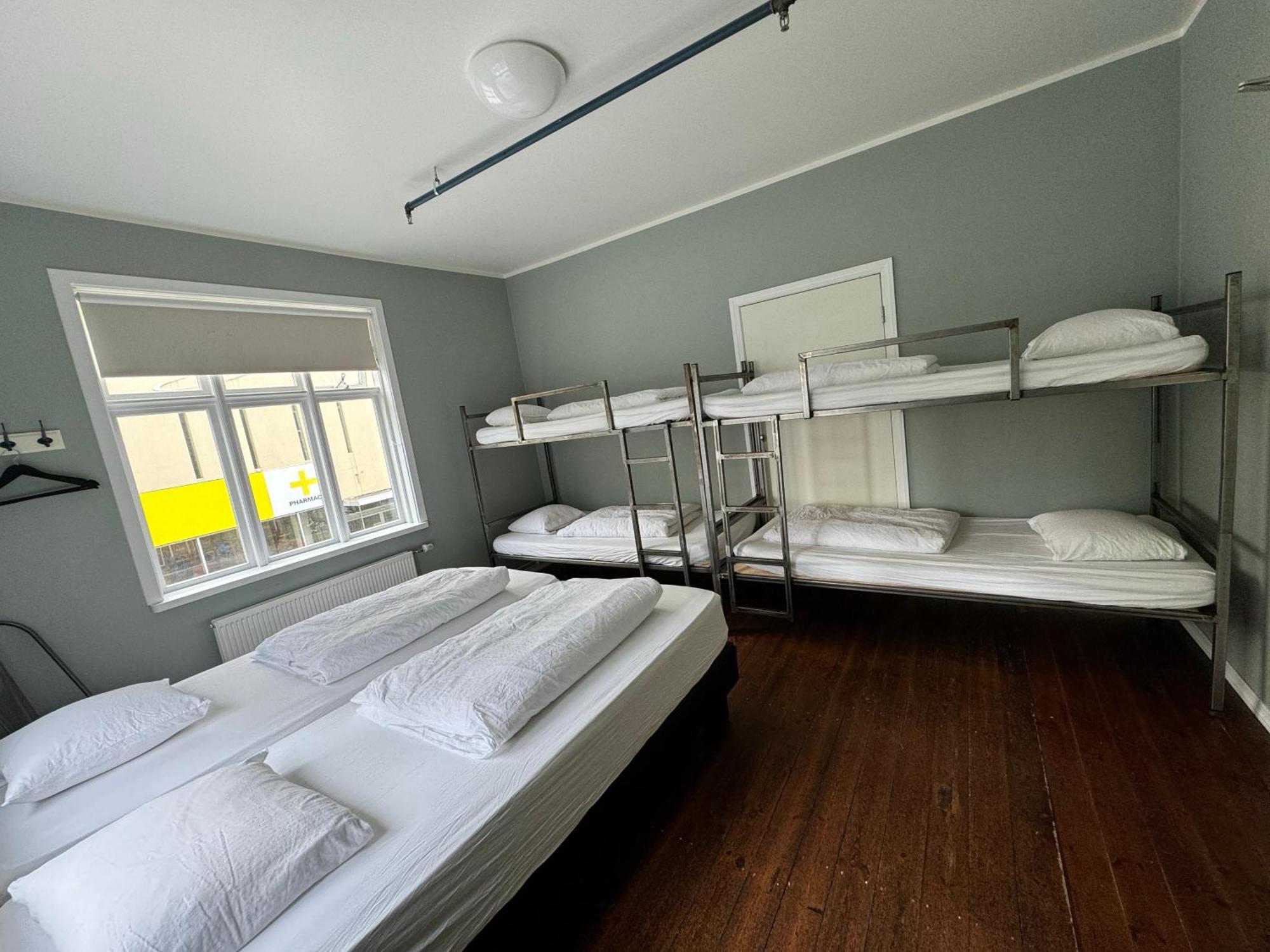 Akureyri Backpackers Hostel Ngoại thất bức ảnh