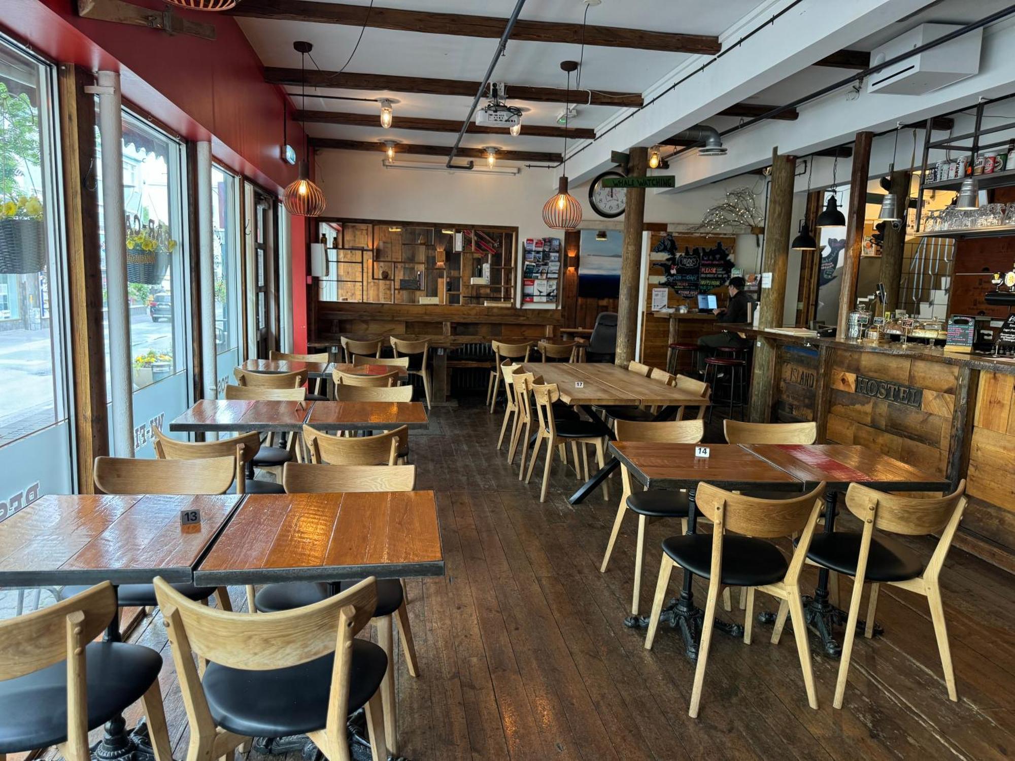 Akureyri Backpackers Hostel Ngoại thất bức ảnh